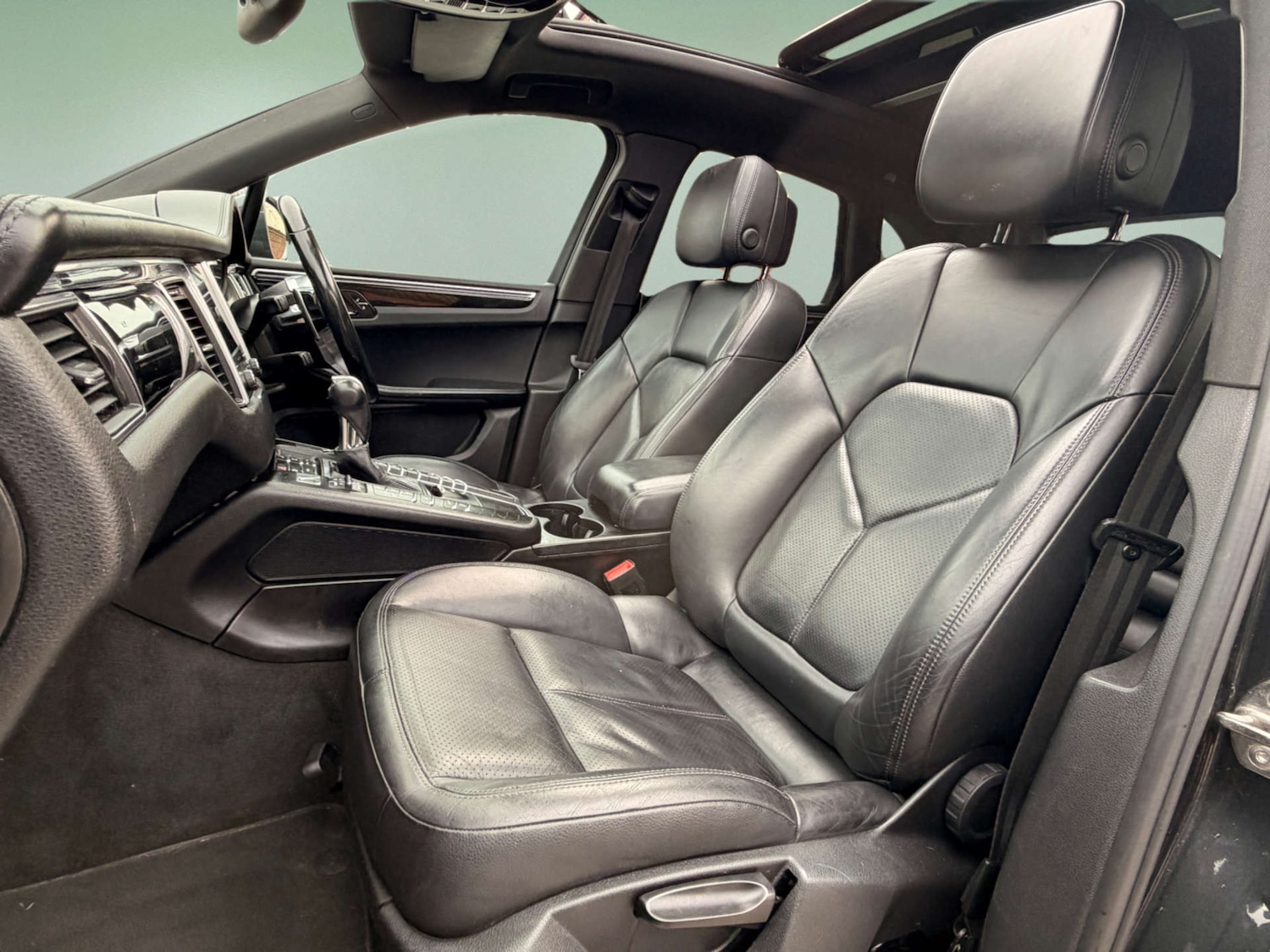 Used Porsche Macan 2016 for sale - 78021329: Photo 10