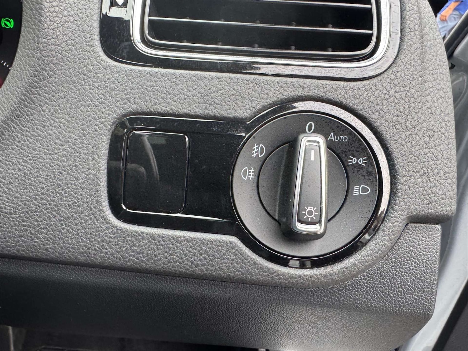 Used Volkswagen Polo 2016 for sale - 76107034: Photo 12