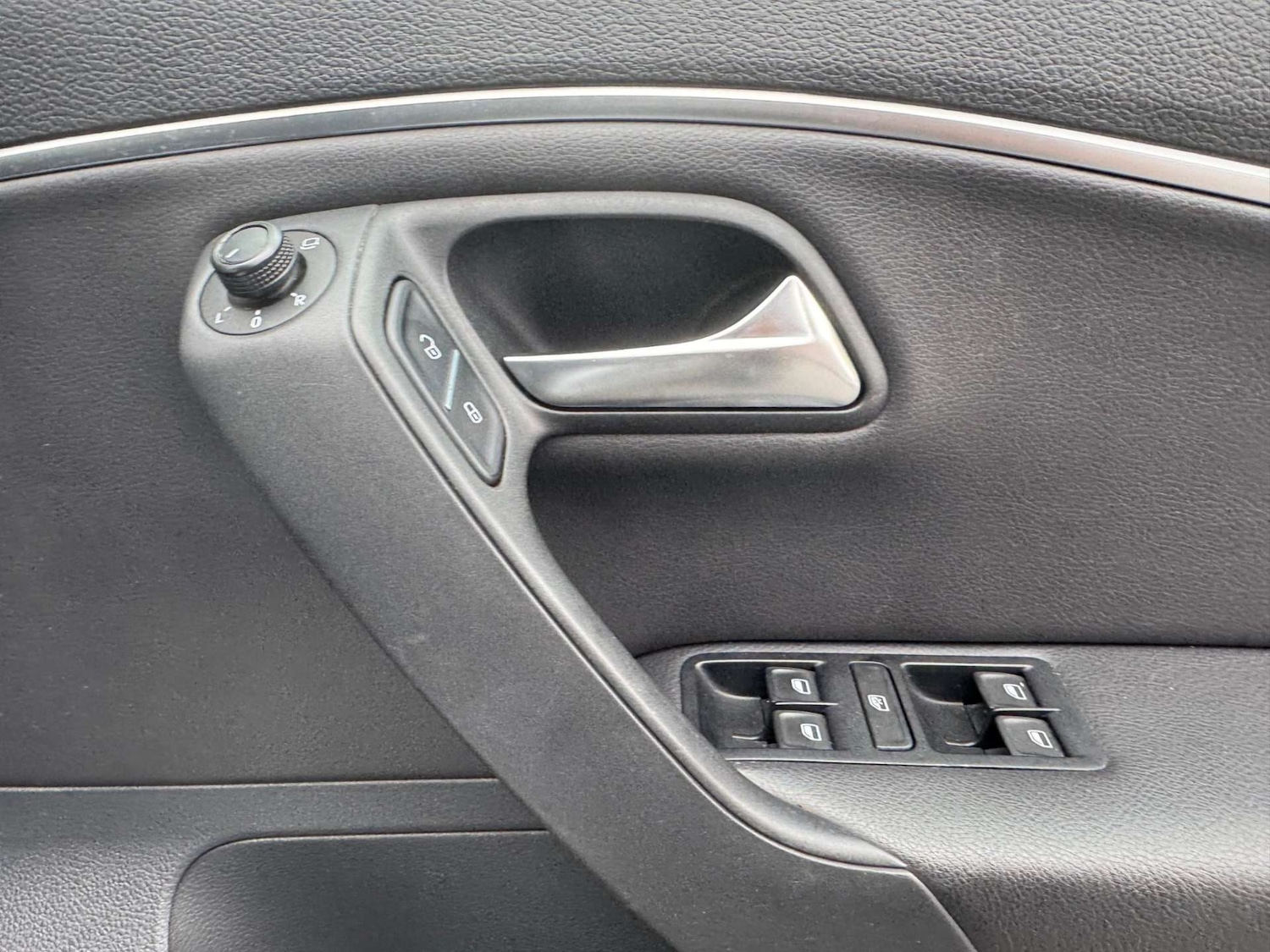 Used Volkswagen Polo 2016 for sale - 76107034: Photo 15