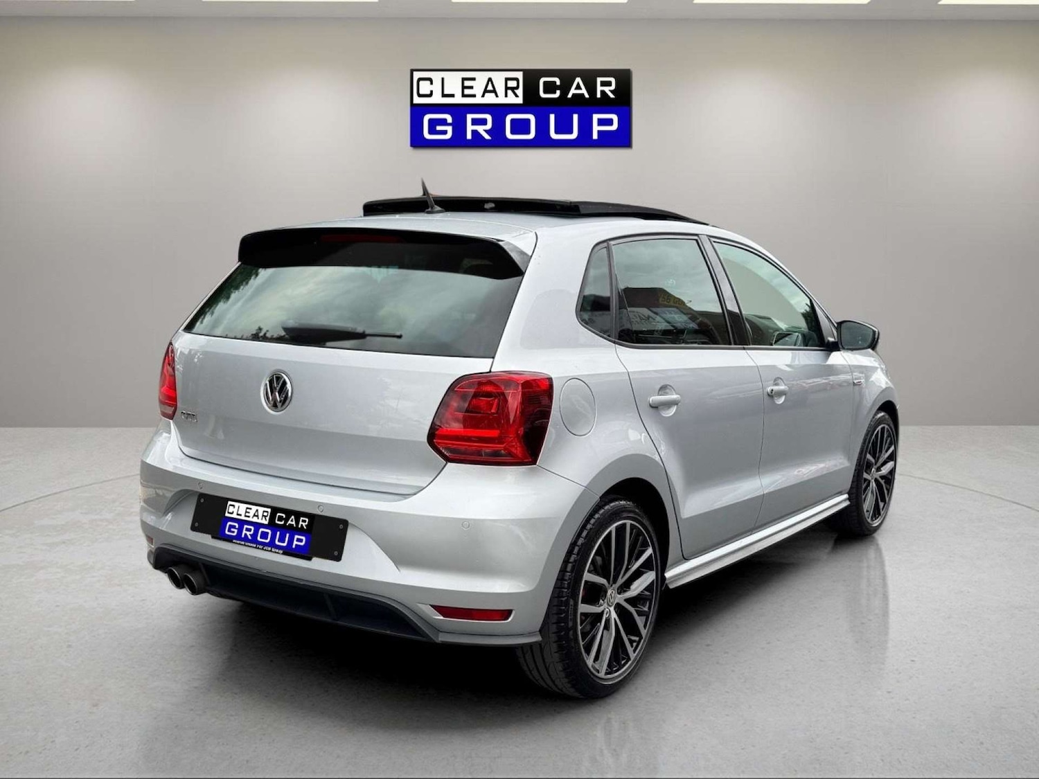 Used Volkswagen Polo 2016 for sale - 76107034: Photo 5
