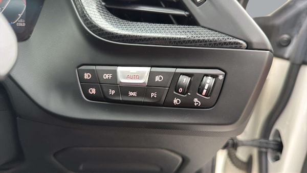 Used BMW 2 Series 2021 for sale - 76281127: Photo 8