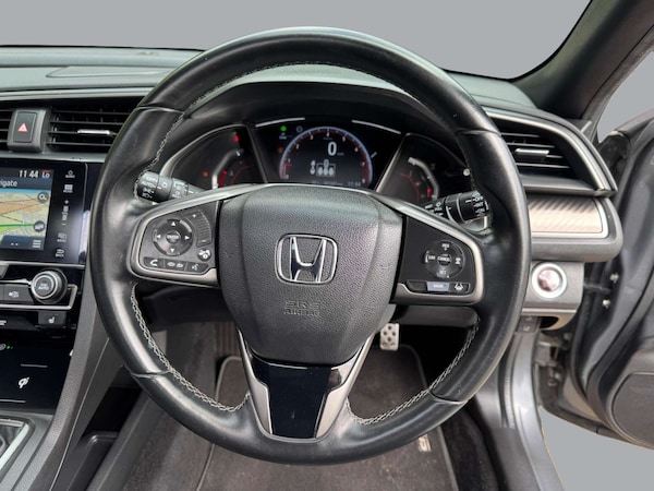 Used Honda Civic 2018 for sale - 76107052: Photo 19
