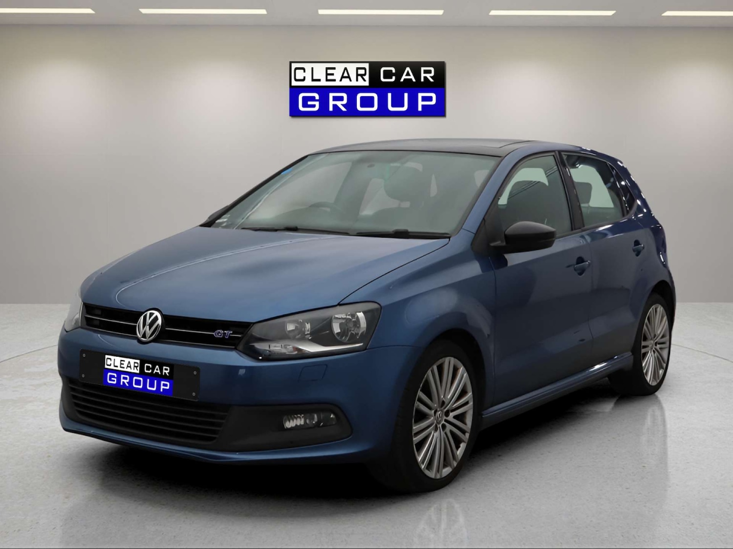 Used Volkswagen Polo 2016 for sale - 78021339: Photo 1