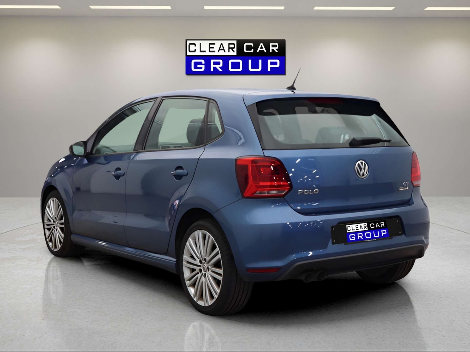 Used Volkswagen Polo 2016 for sale - 78021339: Photo 2