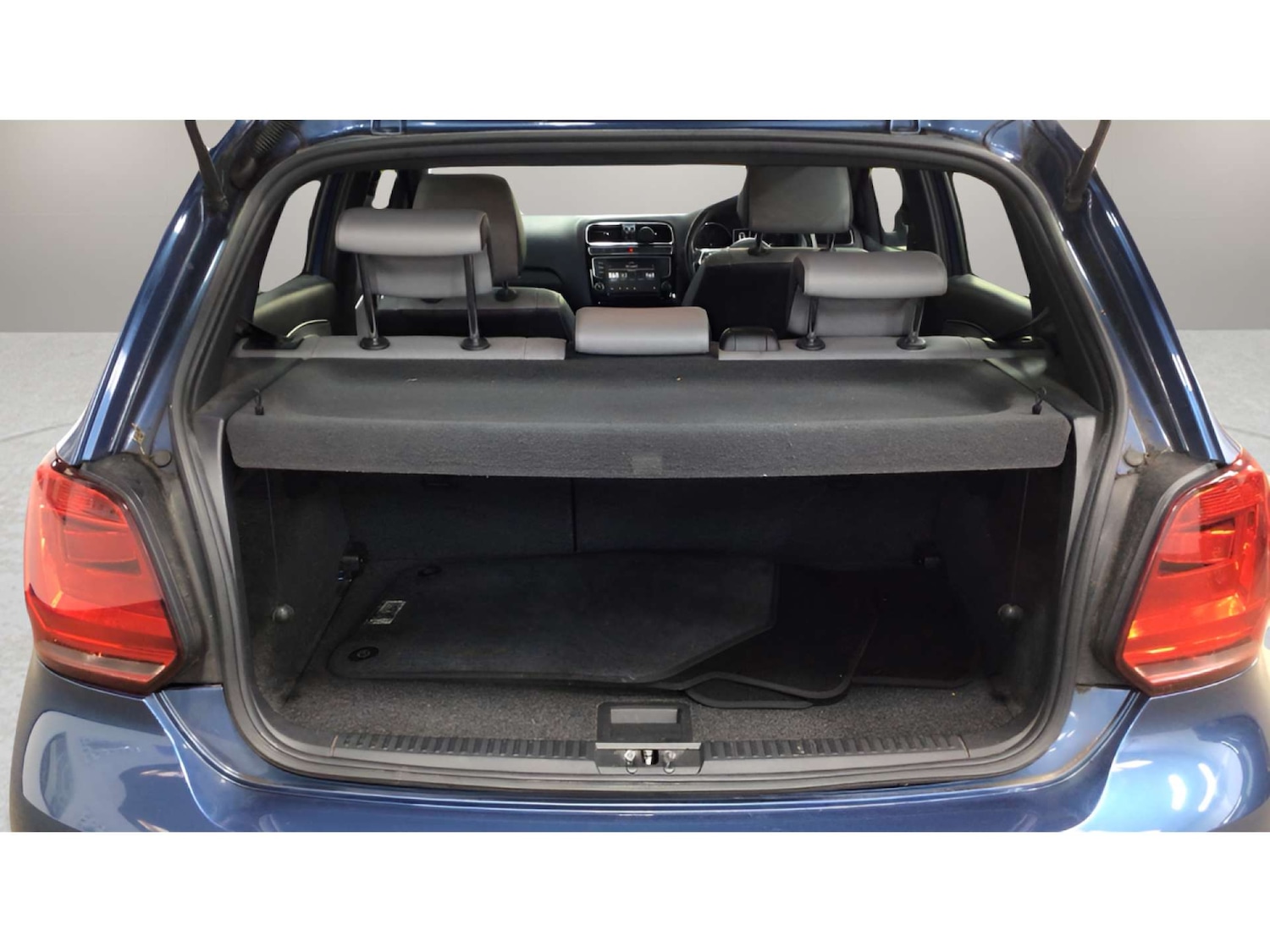 Used Volkswagen Polo 2016 for sale - 78021339: Photo 4