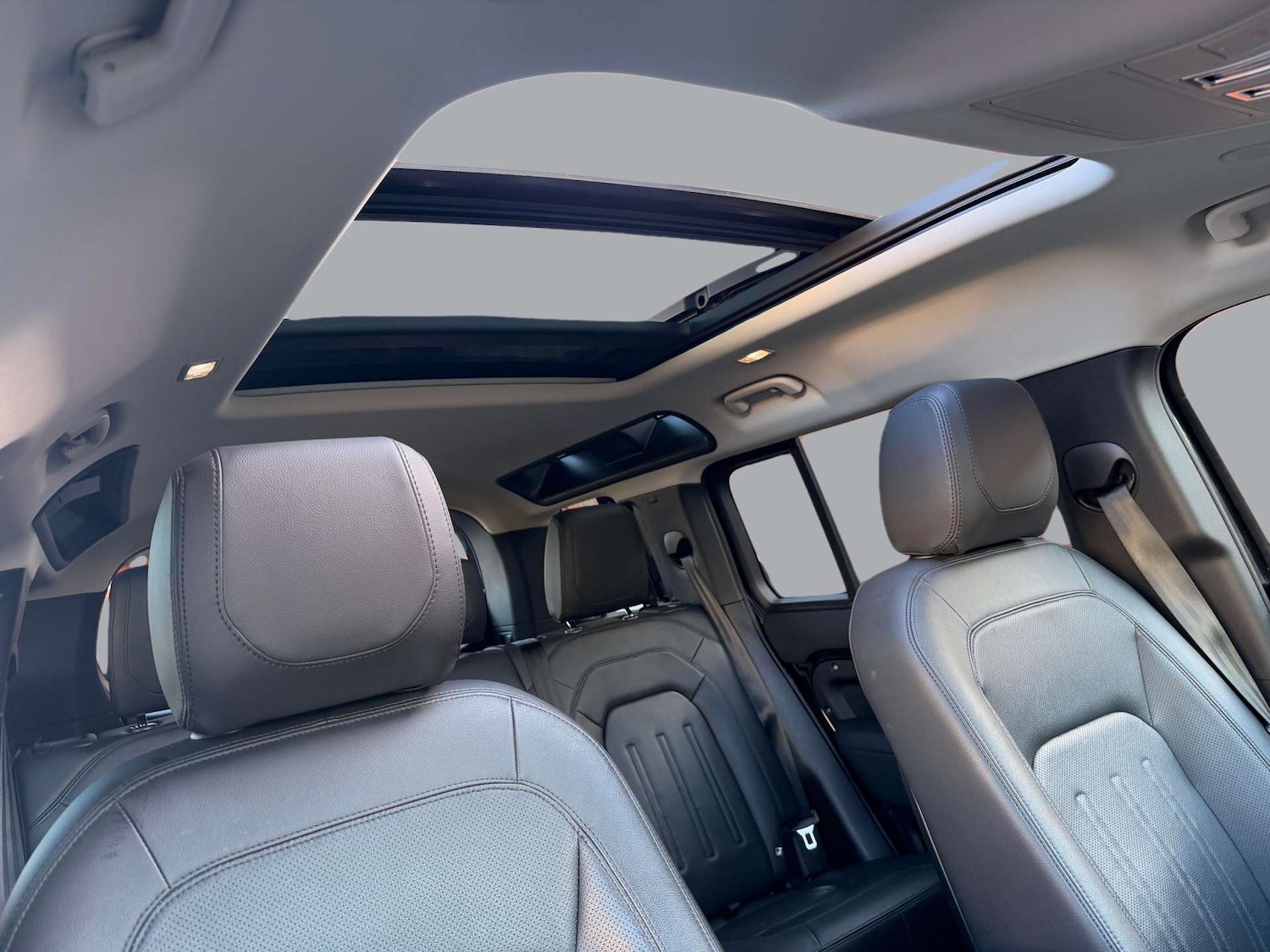 Used Land Rover Defender 2021 for sale - 78064266: Photo 10