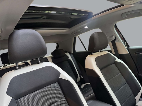 Used Volkswagen T-Roc 2018 for sale - 76107053: Photo 21