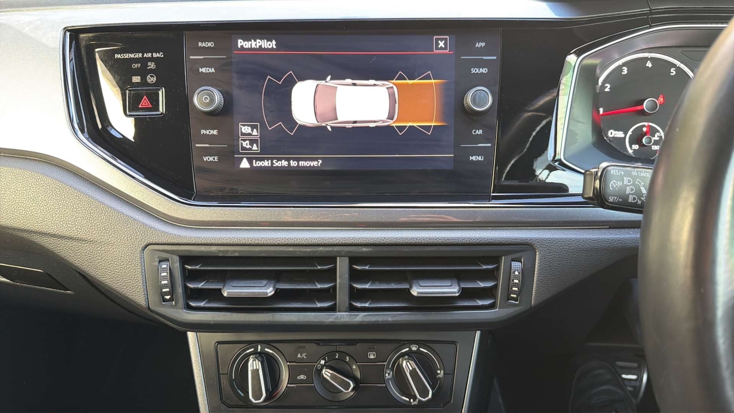 Used Volkswagen Polo 2019 for sale - 76357788: Photo 13
