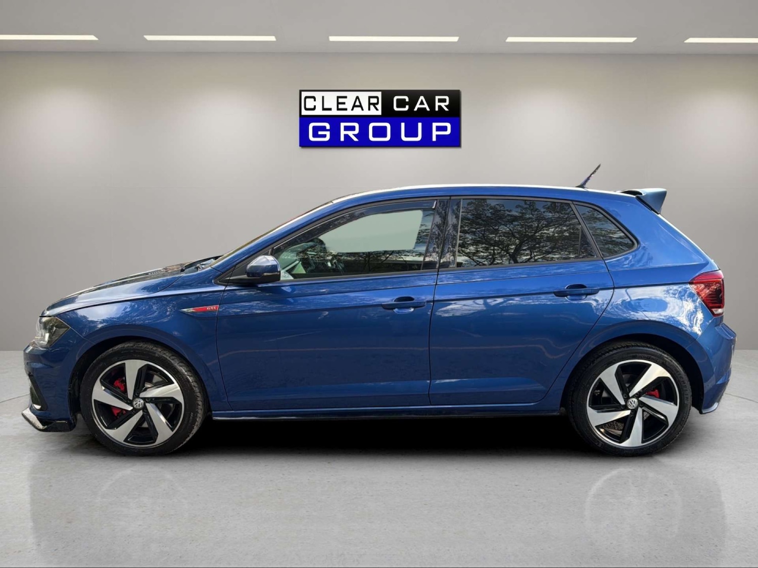 Used Volkswagen Polo 2019 for sale - 76357788: Photo 2