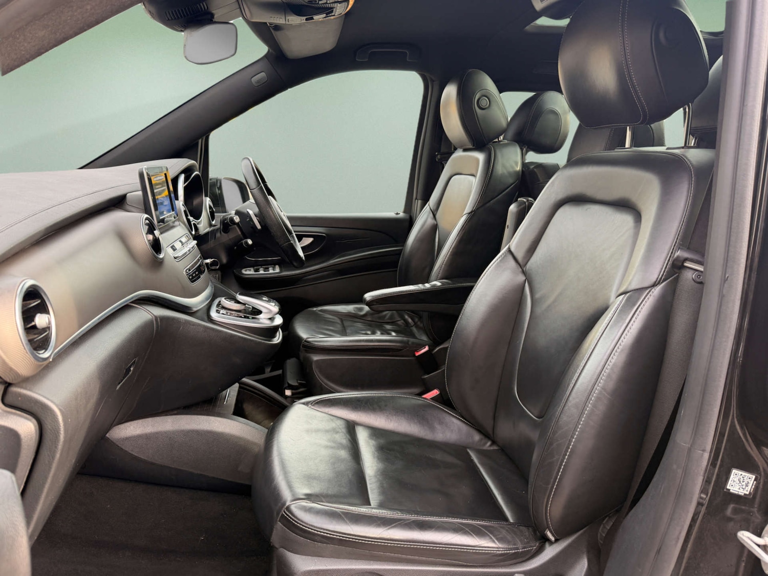 Used Mercedes-Benz V-Class 2017 for sale - 78064265: Photo 14