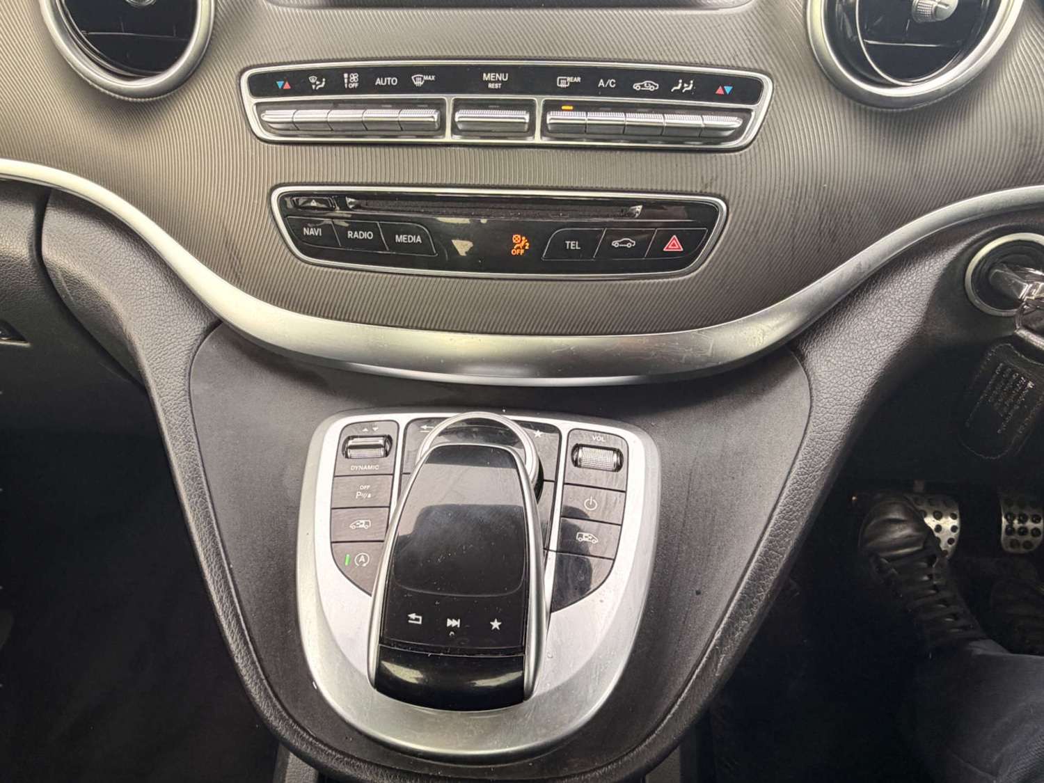 Used Mercedes-Benz V-Class 2017 for sale - 78064265: Photo 20