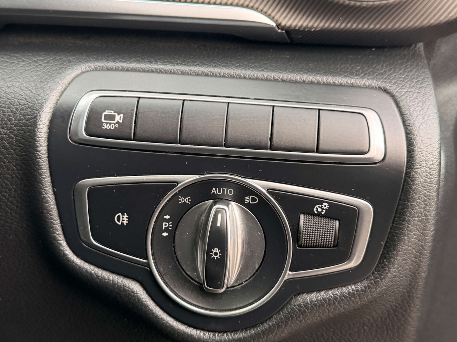 Used Mercedes-Benz V-Class 2017 for sale - 78064265: Photo 22