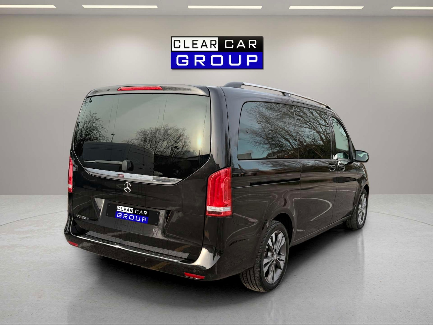 Used Mercedes-Benz V-Class 2017 for sale - 78064265: Photo 6