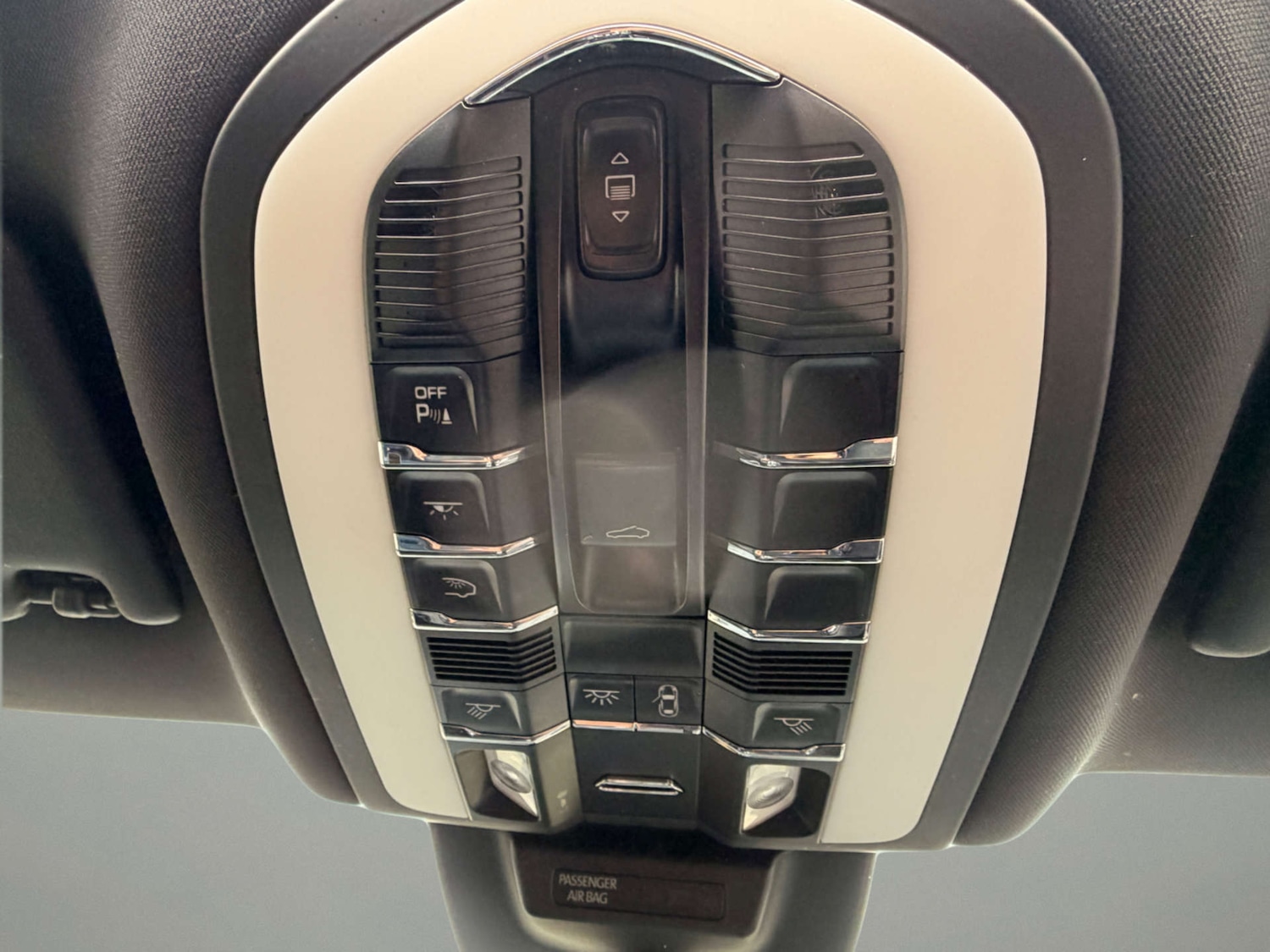 Used Porsche Macan 2016 for sale - 78064270: Photo 19