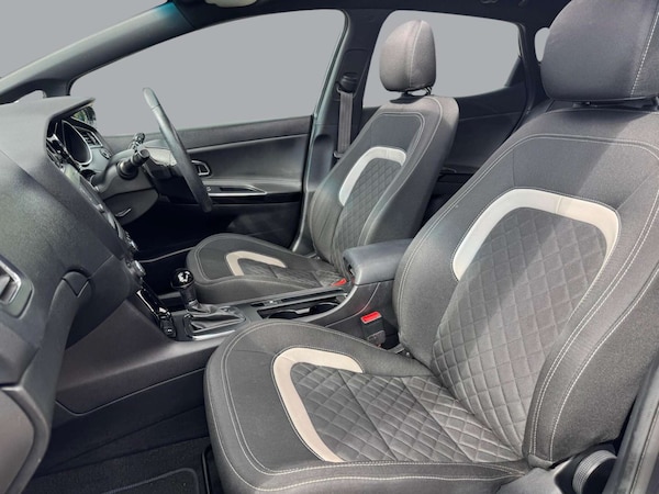 Used Kia Ceed 2018 for sale - 76198322: Photo 9
