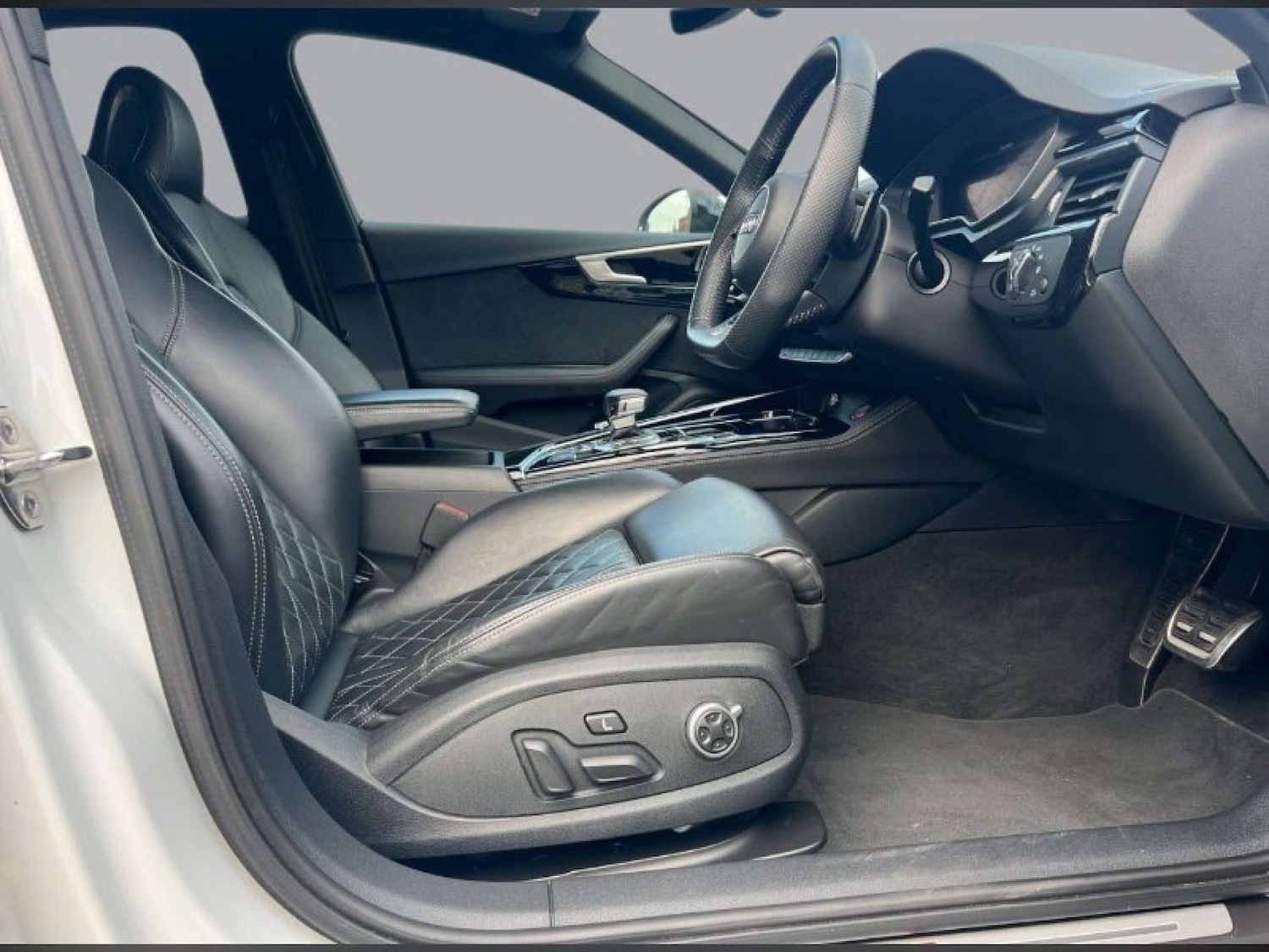 Used Audi A4 2021 for sale - 78021321: Photo 15