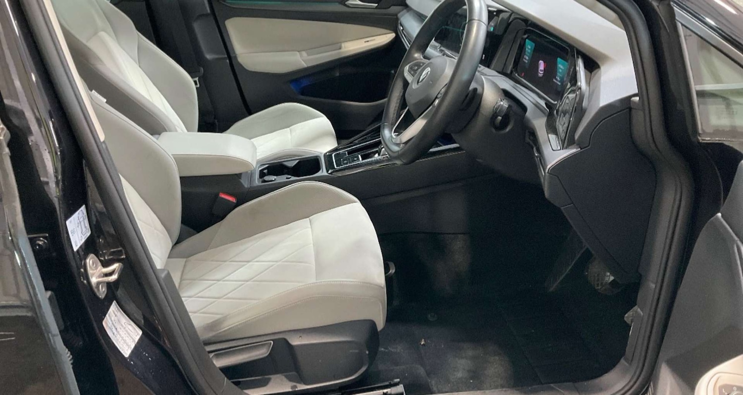 Used Volkswagen Golf 2022 for sale - 76641612: Photo 3