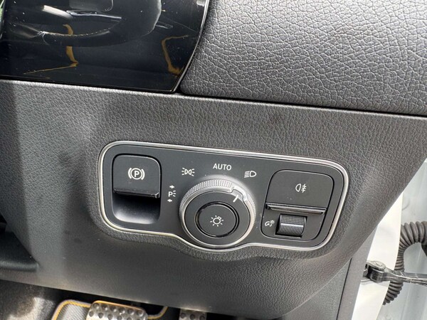 Used Mercedes-Benz GLA 2022 for sale - 76107018: Photo 18