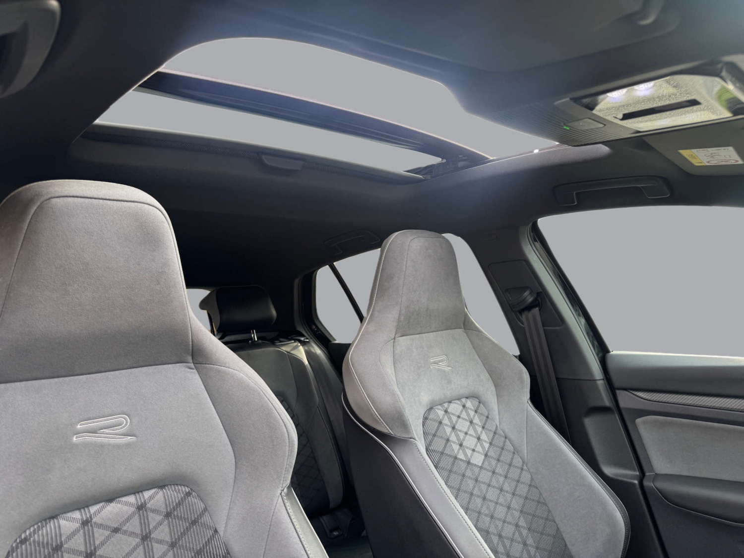 Used Volkswagen Golf 2022 for sale - 78094505: Photo 9