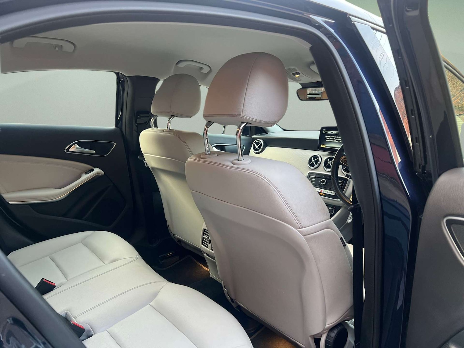 Used Mercedes-Benz A-Class 2018 for sale - 78021334: Photo 12