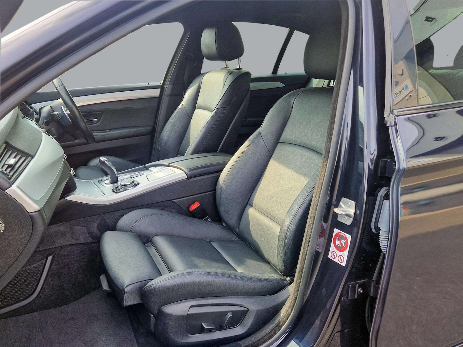 Used BMW 5 Series 2016 for sale - 76798637: Photo 17