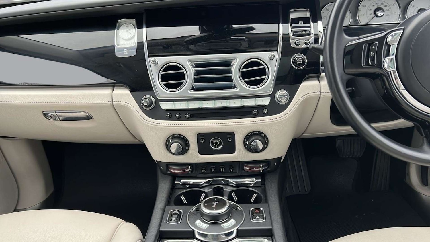 Used Rolls-Royce Ghost 2016 for sale - 76107046: Photo 12