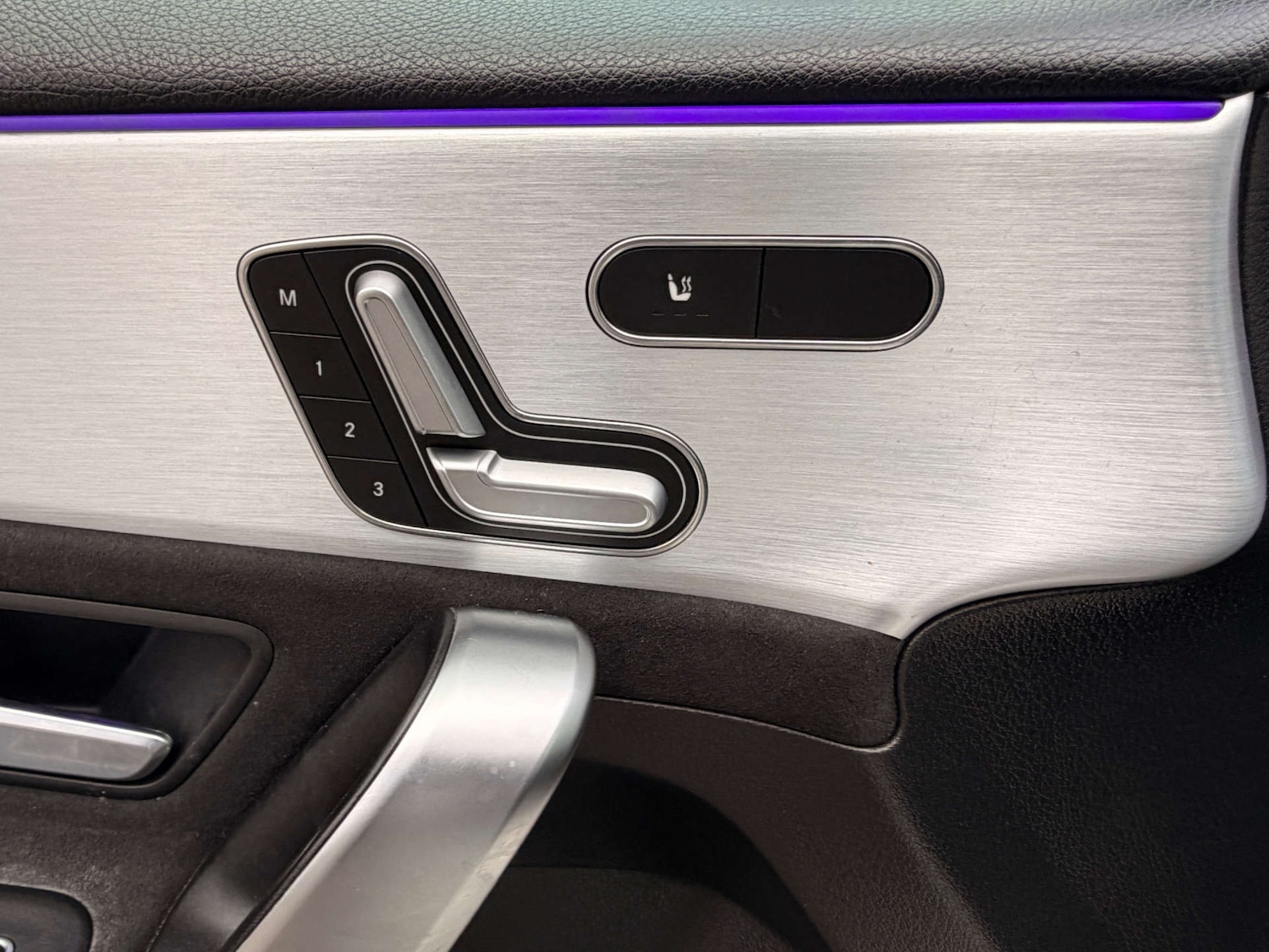 Used Mercedes-Benz A-Class 2019 for sale - 76641611: Photo 16