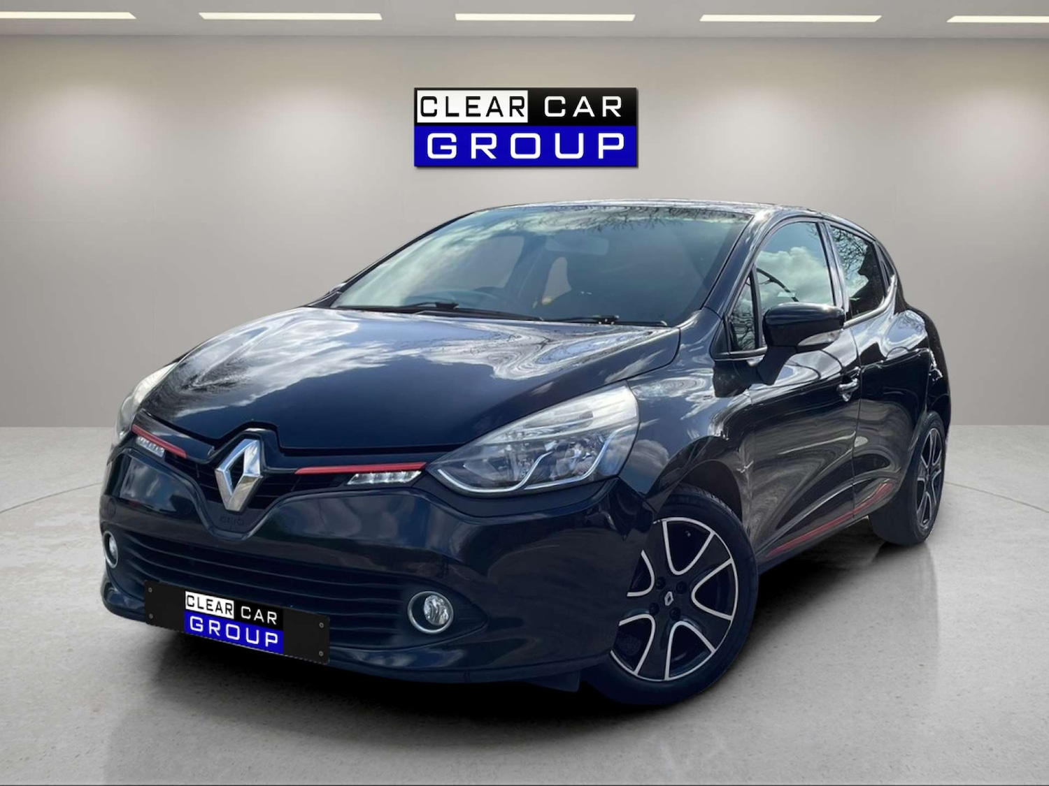 Used Renault Clio 2015 for sale - 78021327: Photo 1