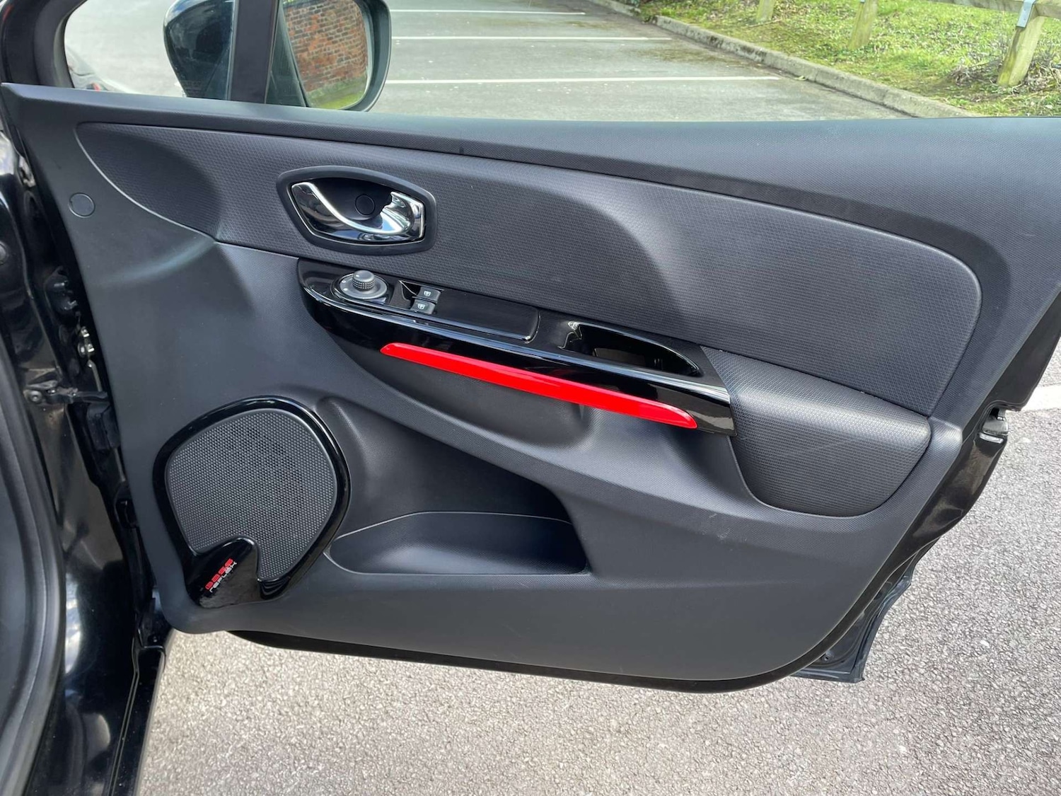 Used Renault Clio 2015 for sale - 78021327: Photo 8