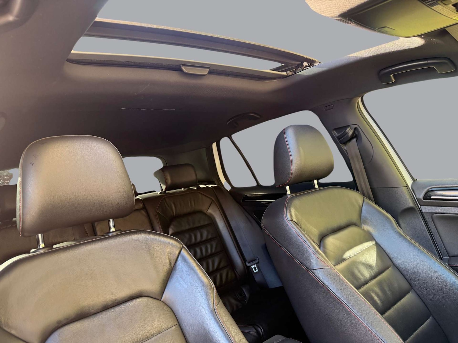 Used Volkswagen Golf 2015 for sale - 76453690: Photo 11