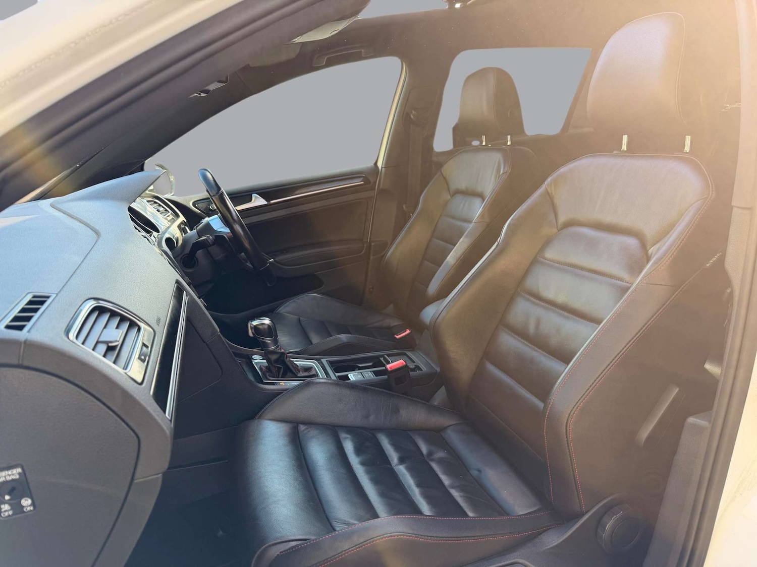 Used Volkswagen Golf 2015 for sale - 76453690: Photo 13