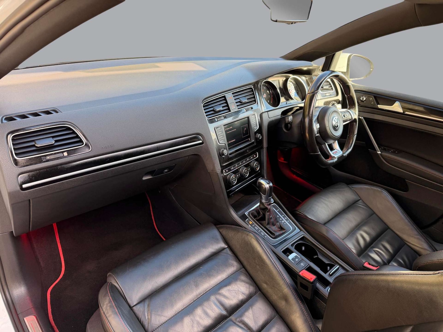 Used Volkswagen Golf 2015 for sale - 76453690: Photo 16