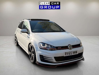 Used Volkswagen Golf 2015 for sale - 76453690: Photo