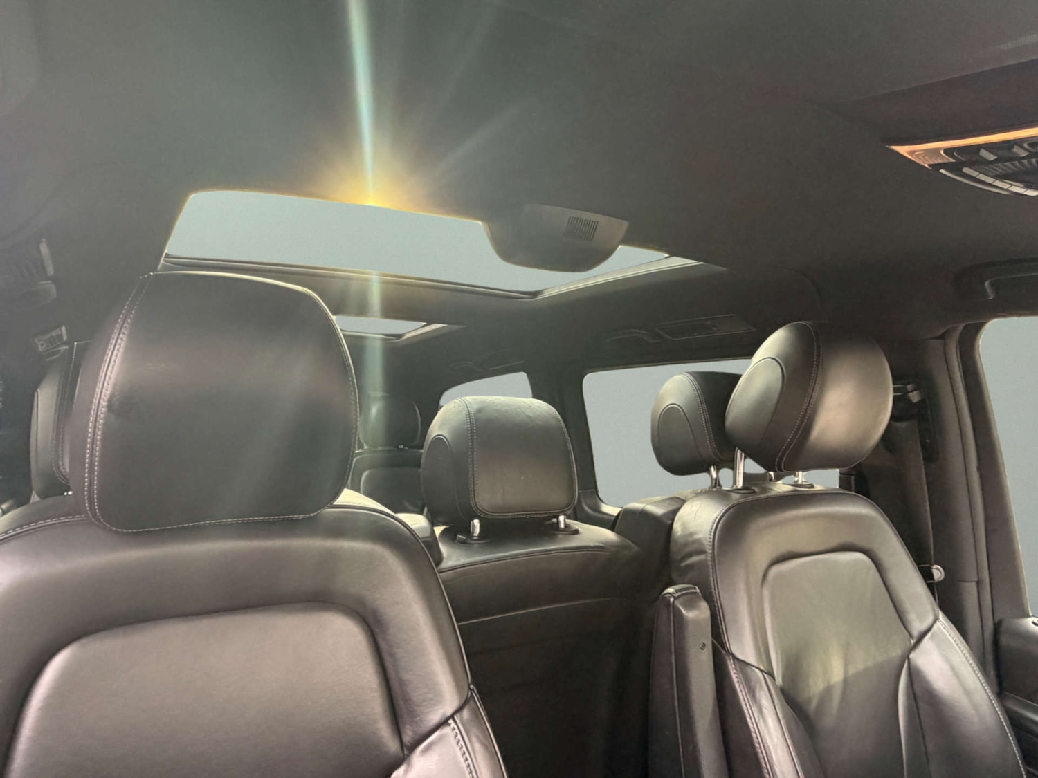 Used Mercedes-Benz V-Class 2017 for sale - 78021323: Photo 24