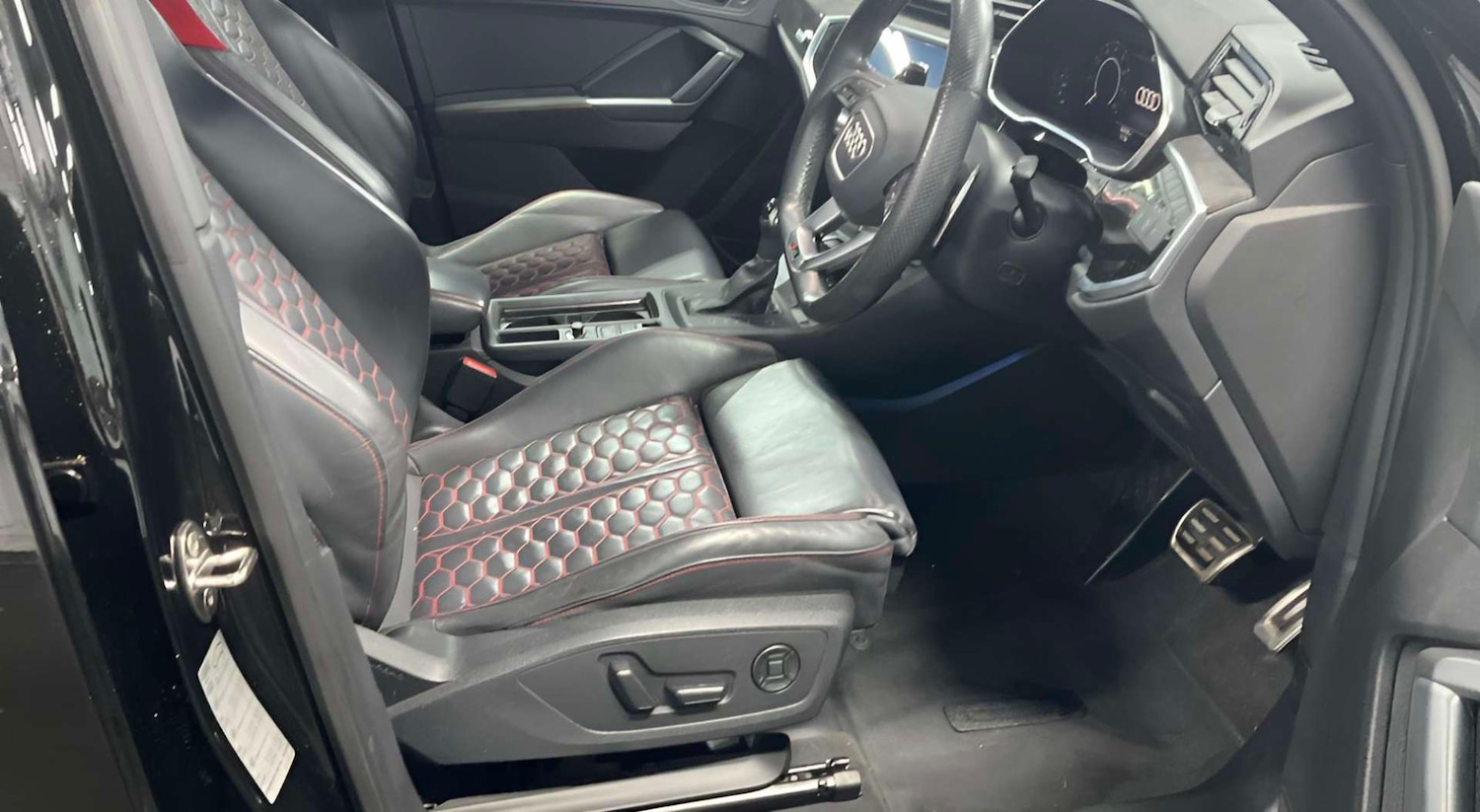 Used Audi RS Q3 2021 for sale - 78021314: Photo 4