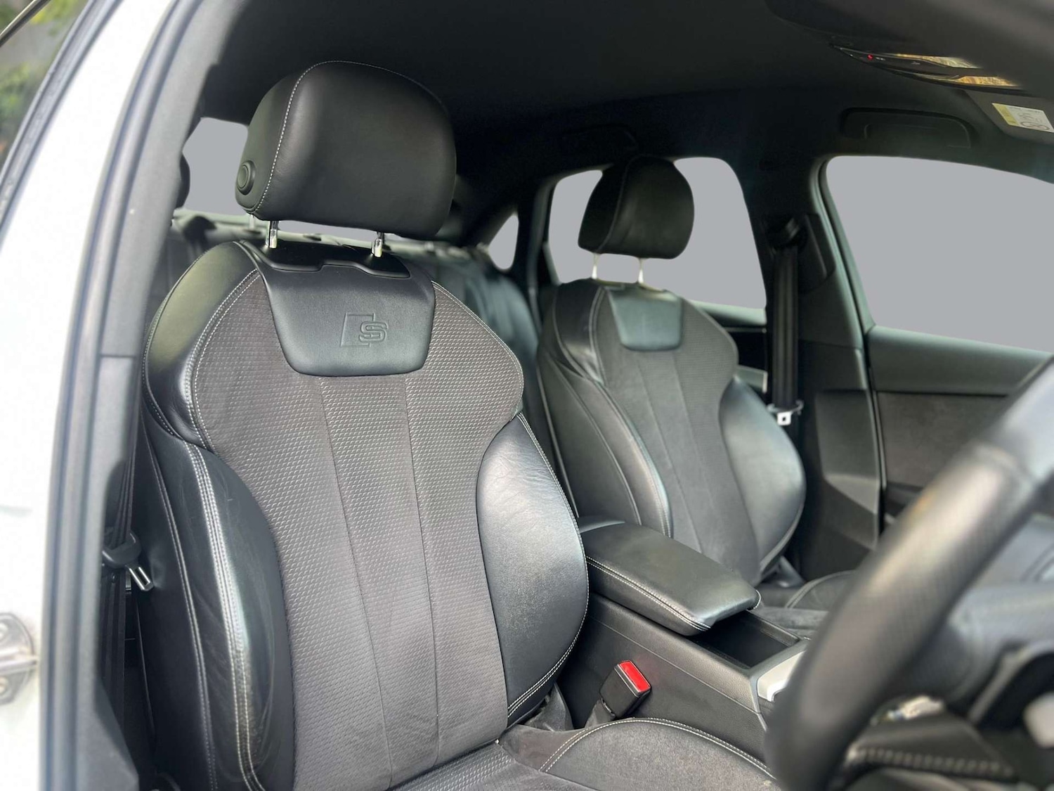 Used Audi A4 2017 for sale - 76357799: Photo 16