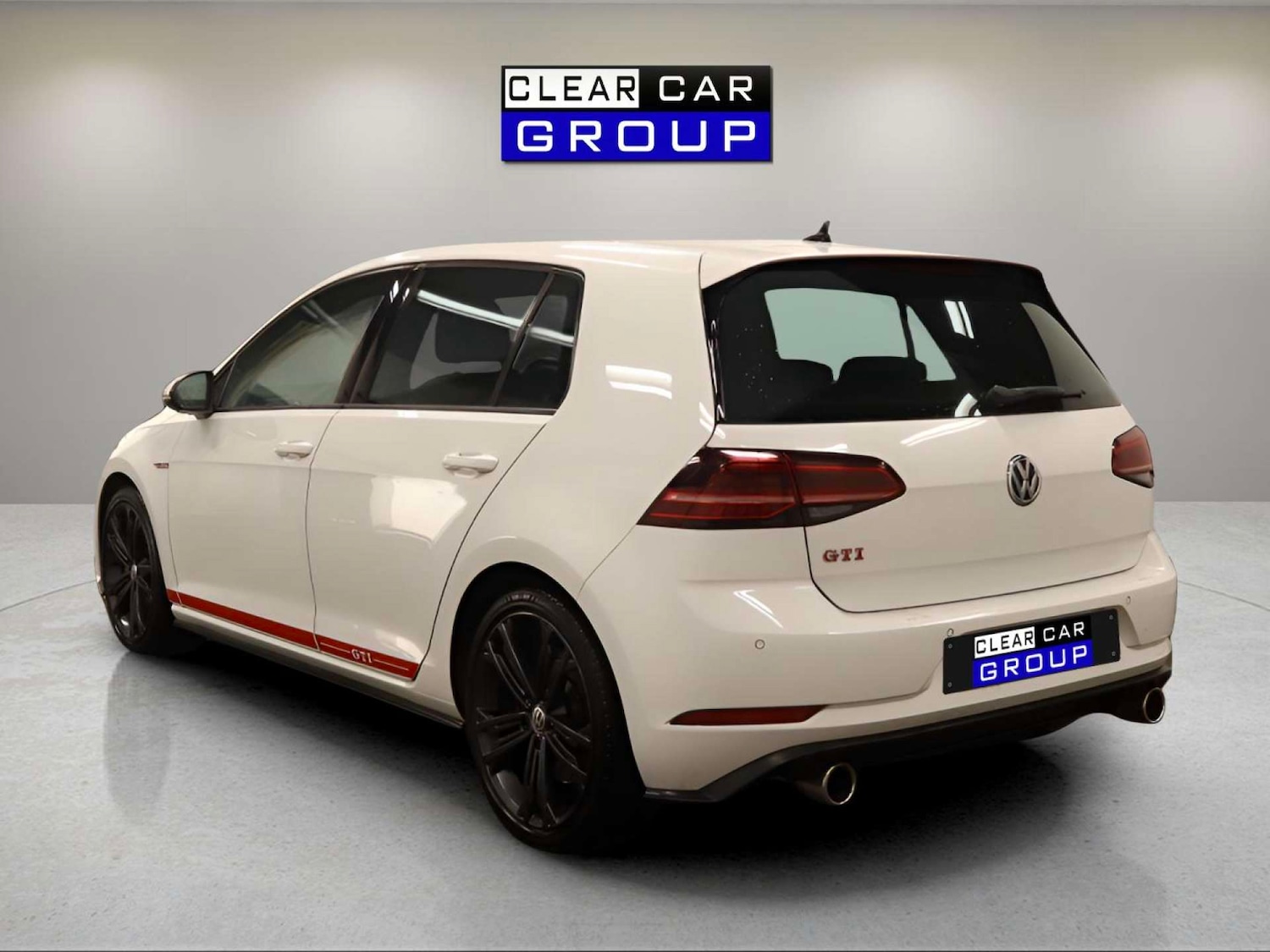 Used Volkswagen Golf 2019 for sale - 77226176: Photo 3