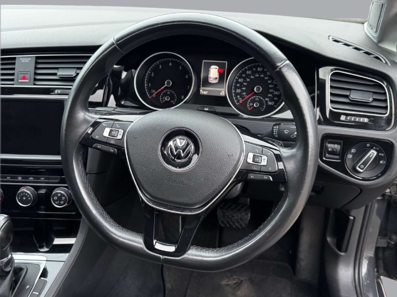 Used Volkswagen Golf 2016 for sale - 76819687: Photo 10