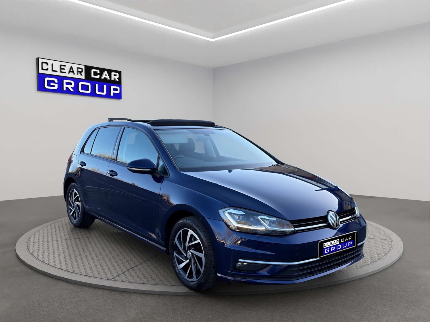 Used Volkswagen Golf 2019 for sale - 76557799: Photo 7