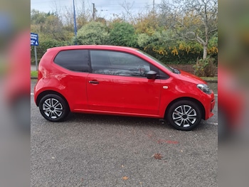 Used Volkswagen up! 2013 for sale - 76685537: Photo