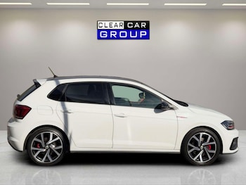 Used Volkswagen Polo 2019 for sale - 78317407: Photo