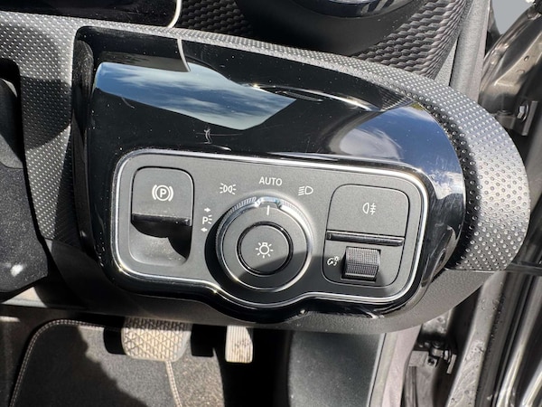 Used Mercedes-Benz A-Class 2018 for sale - 76107059: Photo 13