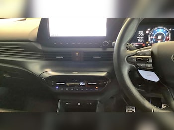 Used Hyundai i20 2022 for sale - 76922657: Photo