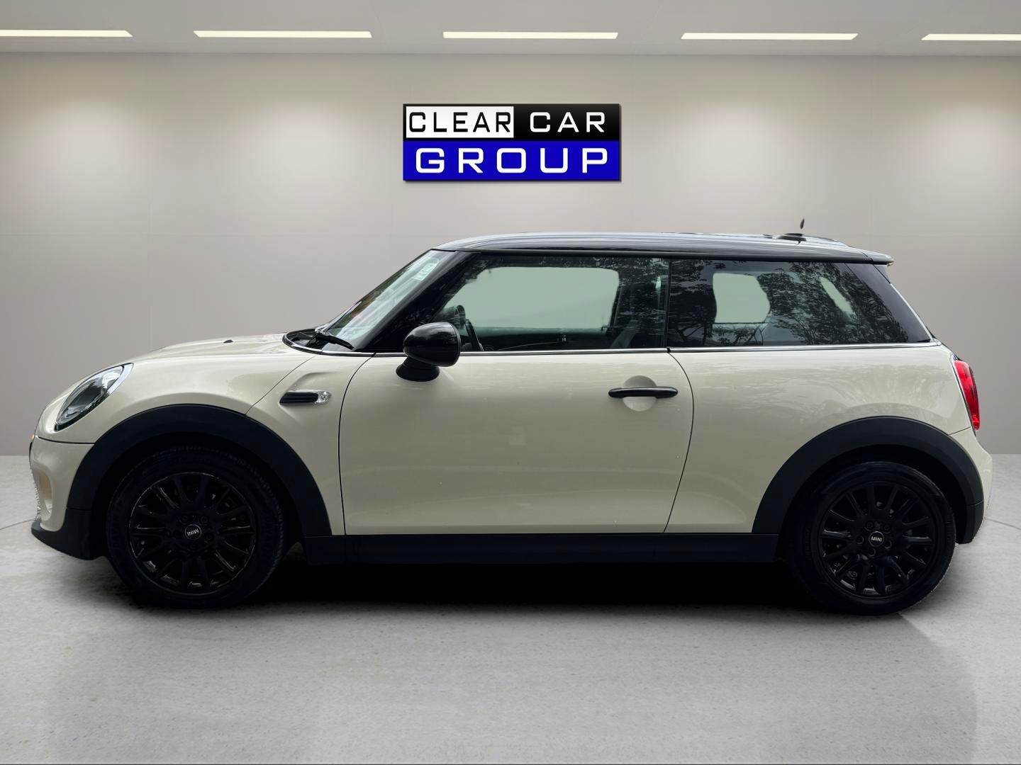 Used MINI Hatch 2015 for sale - 76352969: Photo 3