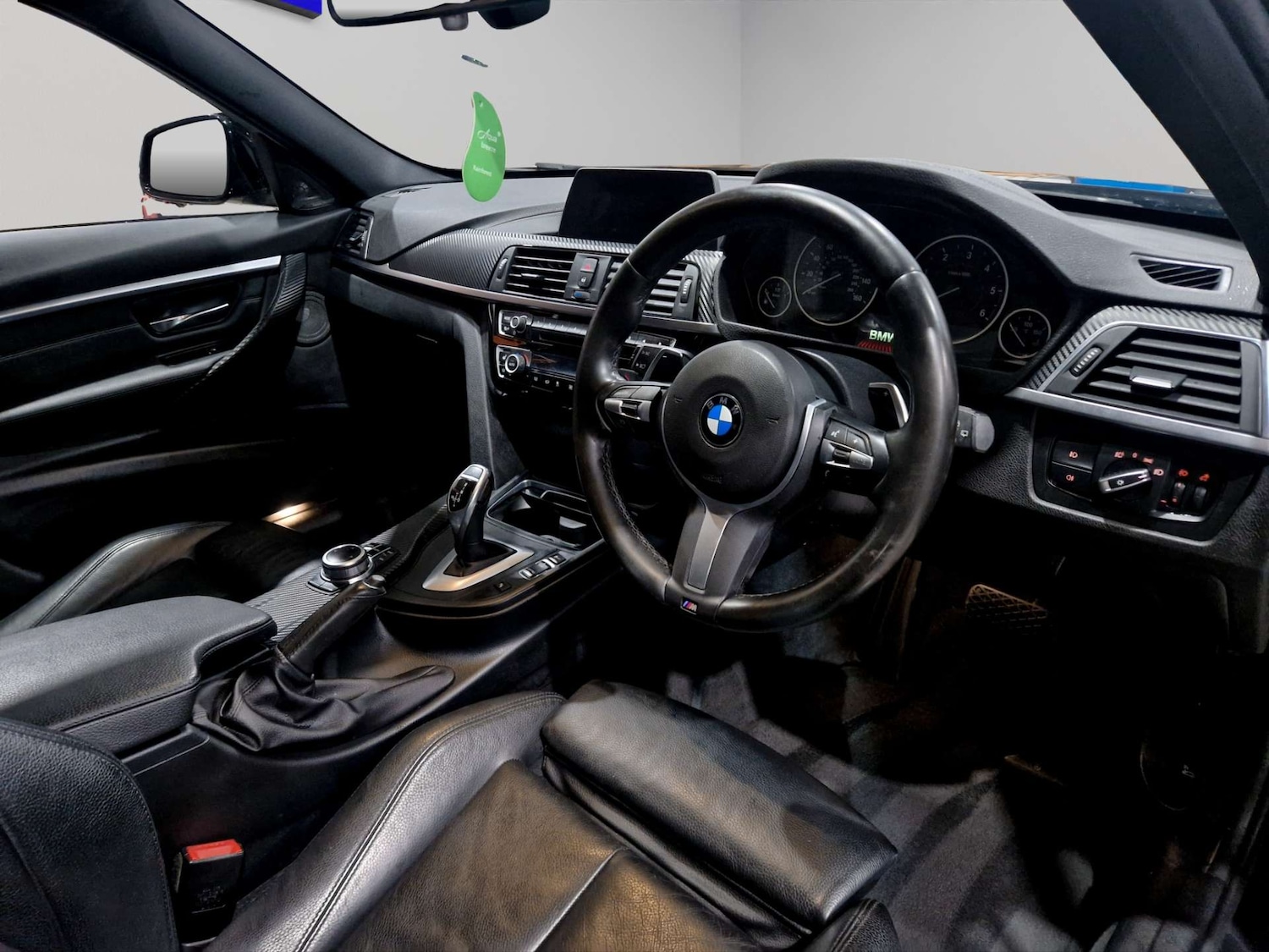 Used BMW 3 Series 2019 for sale - 77059481: Photo 22