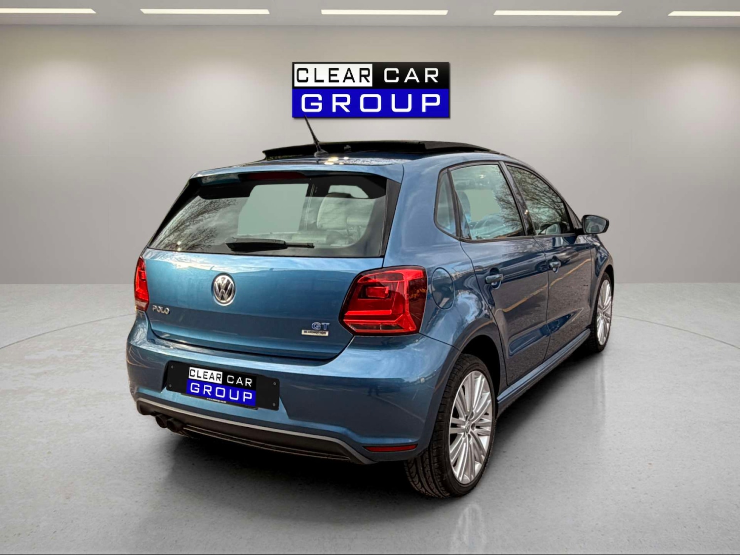 Used Volkswagen Polo 2016 for sale - 78064288: Photo 2