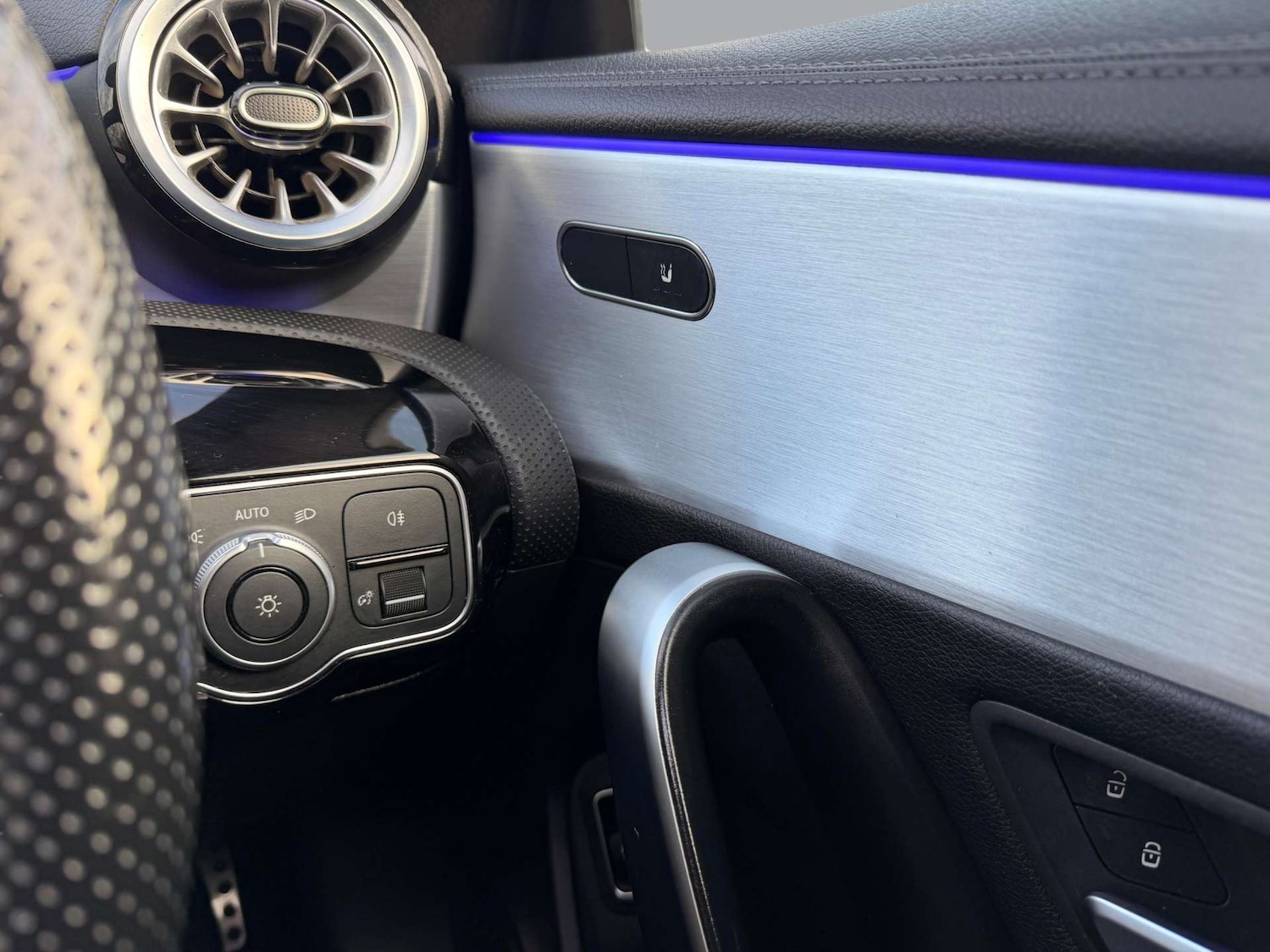 Used Mercedes-Benz CLA 2022 for sale - 78064292: Photo 7