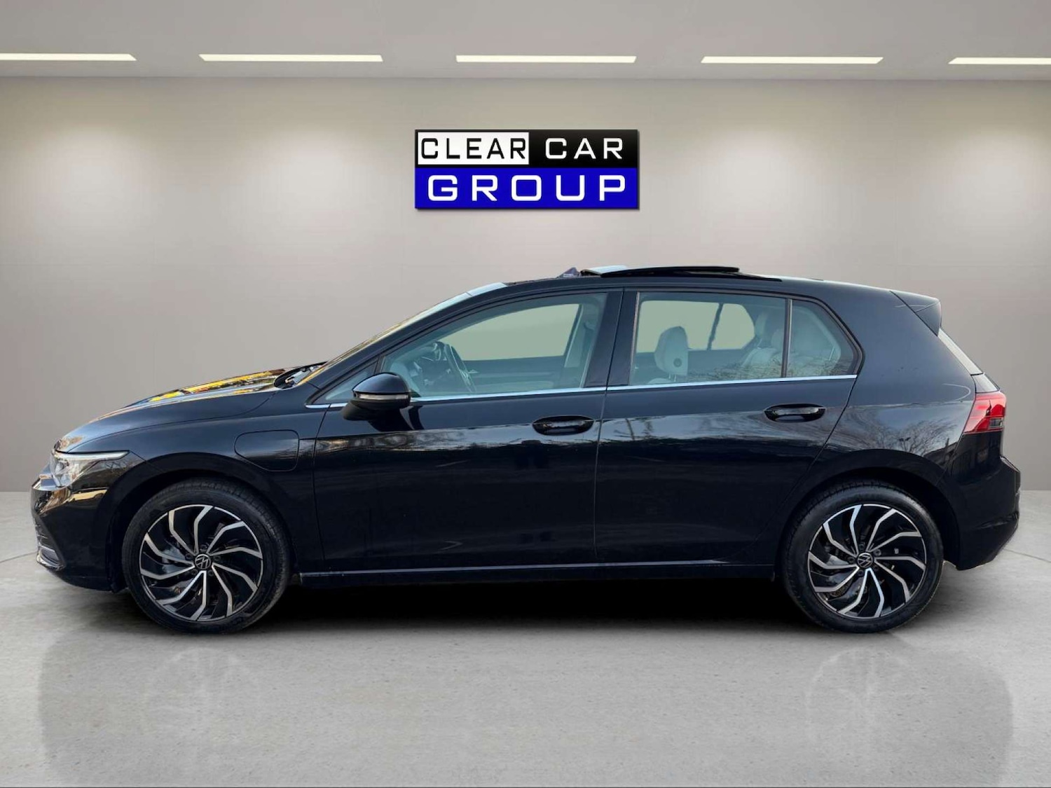 Used Volkswagen Golf 2022 for sale - 78021300: Photo 3