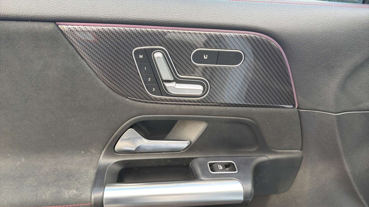 Used Mercedes-Benz GLA 2021 for sale - 76357819: Photo 19