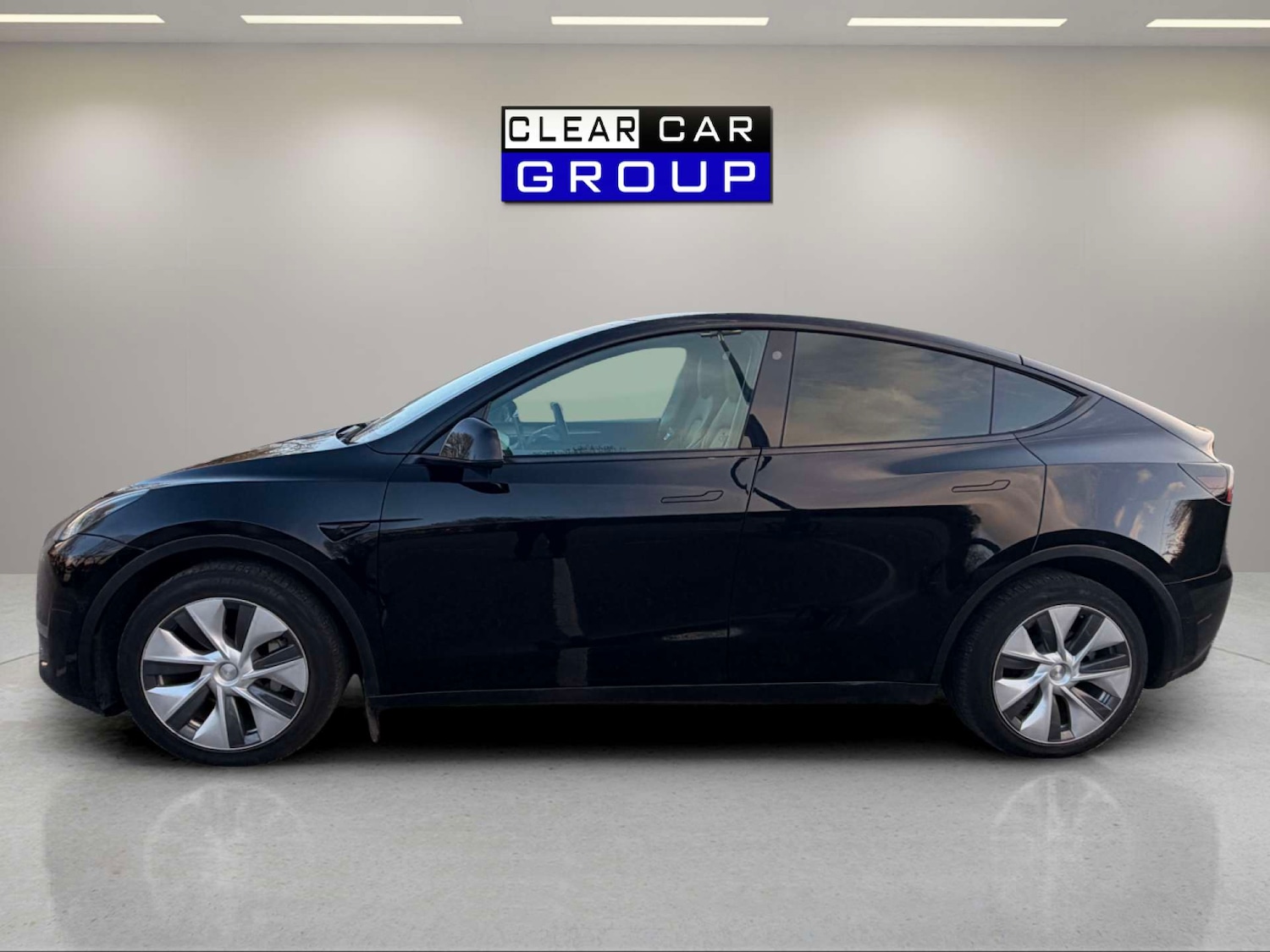 Used Tesla Model Y 2022 for sale - 78066676: Photo 2